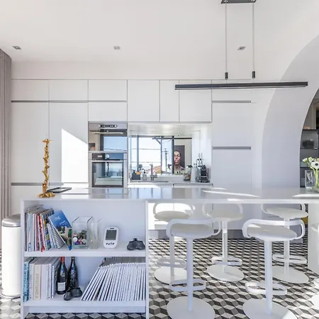 Margot ' Exceptional Place